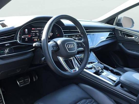 AUDI RS Q8 2023 WU1ARBF19PD037544 image